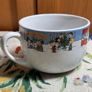 PEANUTS Charlie Brown Snoopy Christmas Oversized Cup Mug Soup Bowl Xmas Galerie
